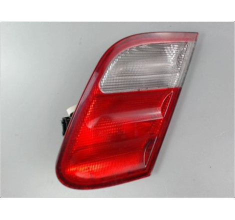 FEU ARRIERE INTERIEUR DROIT MERCEDES COUPE CLK -99