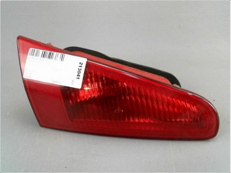 FEU ARRIERE INTERIEUR GAUCHE ALFA ROMEO 147 04-10