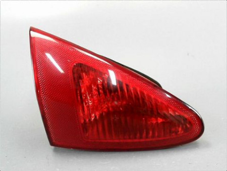 FEU ARRIERE INTERIEUR GAUCHE ALFA ROMEO 147 2003
