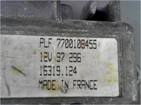 CALCULATEUR MOTEUR RENAULT CLIO 1997