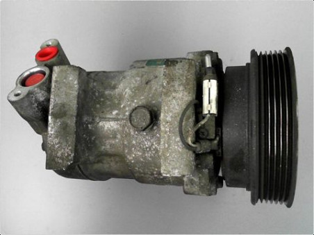 COMPRESSEUR AIR CONDITIONNE RENAULT CLIO 2002