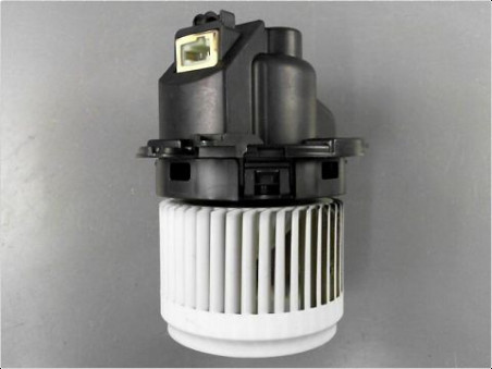 MOTEUR VENTILATEUR CHAUFFAGE DACIA DOKKER 2013