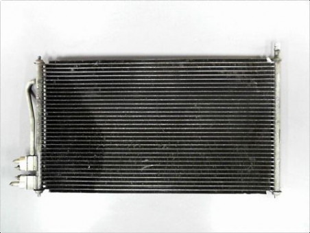 CONDENSEUR CLIMATISATION FORD FOCUS 2000