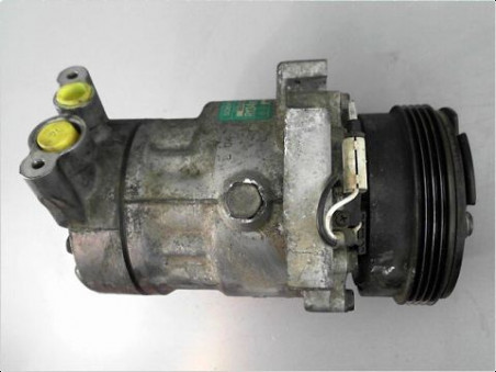 COMPRESSEUR AIR CONDITIONNE RENAULT CLIO 2000