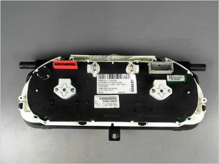 BLOC COMPTEURS RENAULT LAGUNA 2003