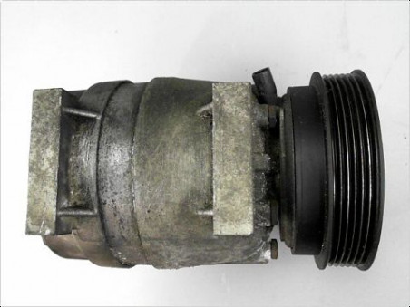 COMPRESSEUR AIR CONDITIONNE RENAULT SCENIC 1999