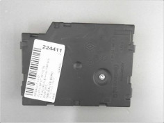 LECTEUR DE CARTE RENAULT CLIO IV 12-16