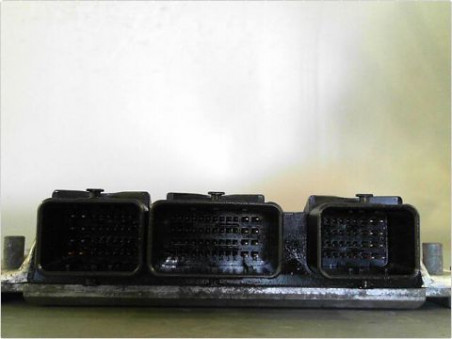 CALCULATEUR MOTEUR CITROEN XSARA PICASSO 2002