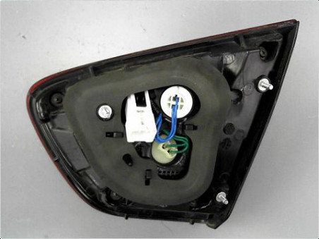 FEU ARRIERE INTERIEUR GAUCHE KIA RIO 2013