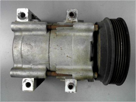 COMPRESSEUR AIR CONDITIONNE FORD PUMA 1998