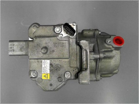 COMPRESSEUR AIR CONDITIONNE TOYOTA AURIS 2016