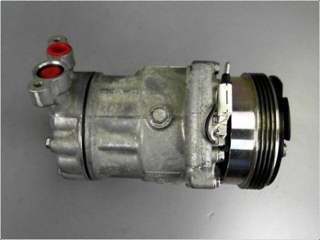 COMPRESSEUR AIR CONDITIONNE RENAULT CLIO 2007