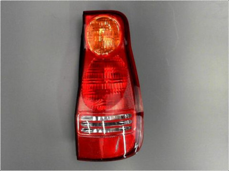FEU ARRIERE DROIT HYUNDAI MATRIX 2005