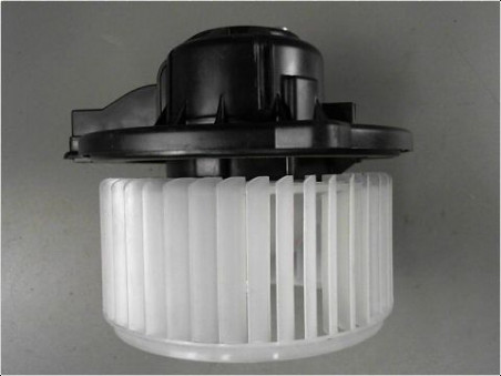 MOTEUR VENTILATEUR CHAUFFAGE TOYOTA COROLLA 2007
