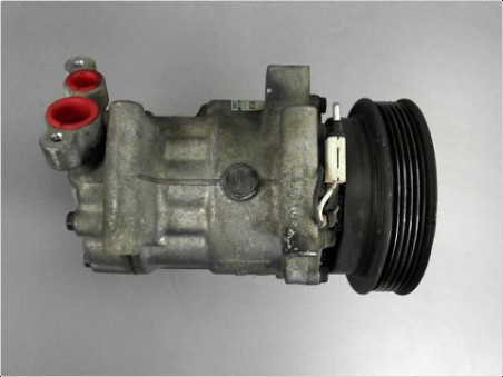 COMPRESSEUR AIR CONDITIONNE RENAULT CLIO 2003