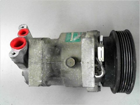 COMPRESSEUR AIR CONDITIONNE RENAULT CLIO 2001