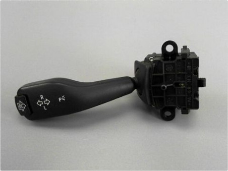COMMANDE CLIGNOTANT BMW X5 2003