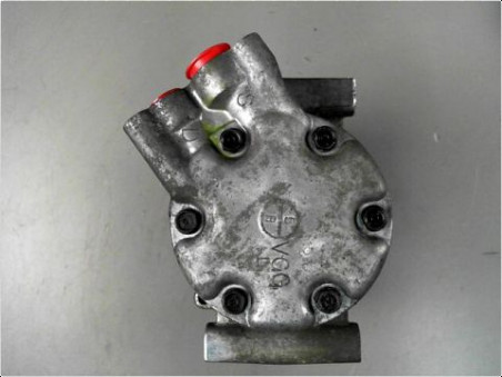 COMPRESSEUR AIR CONDITIONNE RENAULT CLIO 2000