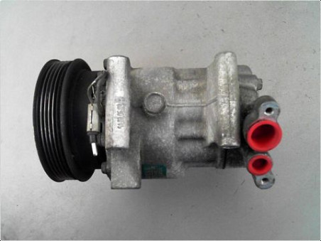 COMPRESSEUR AIR CONDITIONNE RENAULT CLIO 2002