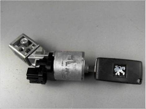 ANTIVOL DE DIRECTION PEUGEOT 5008 2009-2013