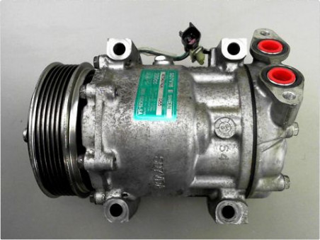 COMPRESSEUR AIR CONDITIONNE FORD FOCUS 2005
