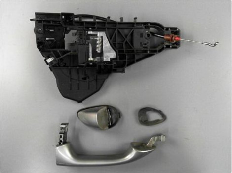 POIGNEE EXTERIEURE PORTE AVANT DROIT MERCEDES CLASSE M 05-08