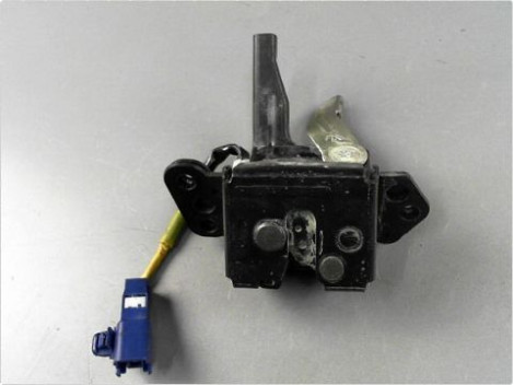 SERRURE HAYON  TOYOTA YARIS II 05-09