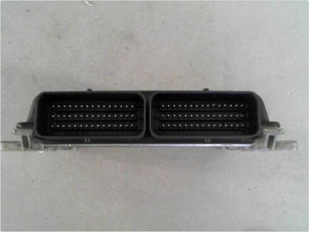 CALCULATEUR MOTEUR RENAULT CLIO 2000