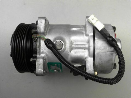 COMPRESSEUR AIR CONDITIONNE PEUGEOT 405 1994