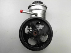 POMPE DIRECTION ASSISTEE TOYOTA AVENSIS 2003-