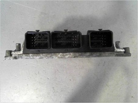 CALCULATEUR MOTEUR CITROEN XSARA PICASSO 2002