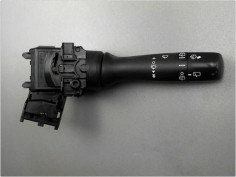 COMMANDE ESSUIE GLACE TOYOTA URBAN CRUISER 09-12