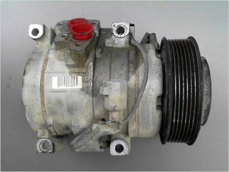 COMPRESSEUR AIR CONDITIONNE TOYOTA HI-ACE 2008