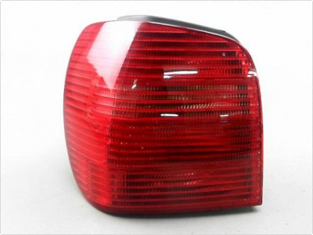 FEU ARRIERE GAUCHE  VOLKSWAGEN POLO 2000