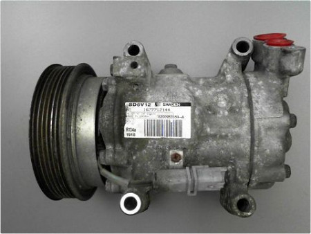 COMPRESSEUR AIR CONDITIONNE RENAULT CLIO 2012