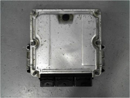CALCULATEUR MOTEUR RENAULT LAGUNA 2003