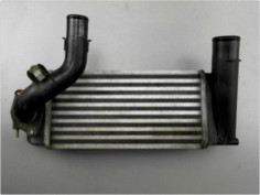 ECHANGEUR AIR TOYOTA AURIS 2007-2010