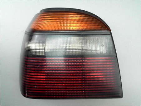 FEU ARRIERE GAUCHE  VOLKSWAGEN GOLF 1997