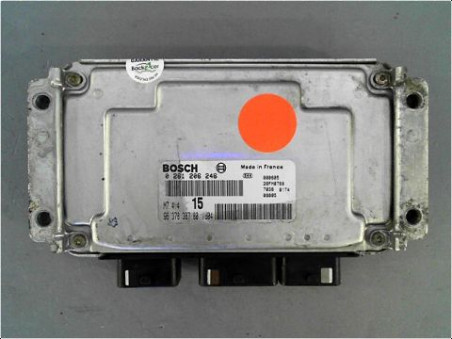 CALCULATEUR MOTEUR CITROEN SAXO 2000
