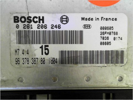 CALCULATEUR MOTEUR CITROEN SAXO 2000