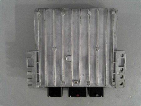 CALCULATEUR MOTEUR PEUGEOT 307 2002