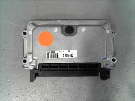 CALCULATEUR MOTEUR PEUGEOT 306 2000
