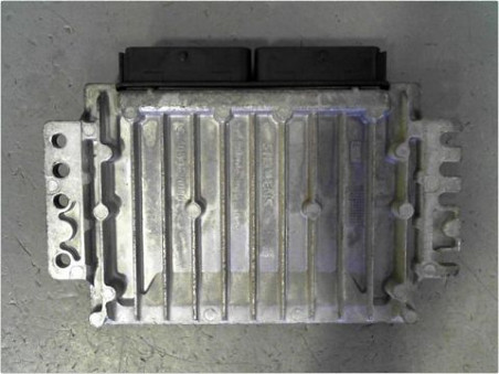 CALCULATEUR MOTEUR RENAULT TWINGO 2001