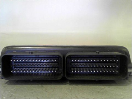 CALCULATEUR MOTEUR RENAULT TWINGO 2001