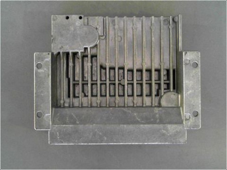 CALCULATEUR MOTEUR MERCEDES CLASSE M 2002