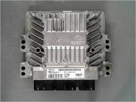 CALCULATEUR MOTEUR FORD FOCUS C-MAX 2007