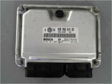 CALCULATEUR MOTEUR VOLKSWAGEN GOLF 2003
