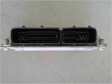 CALCULATEUR MOTEUR VOLKSWAGEN POLO 2006