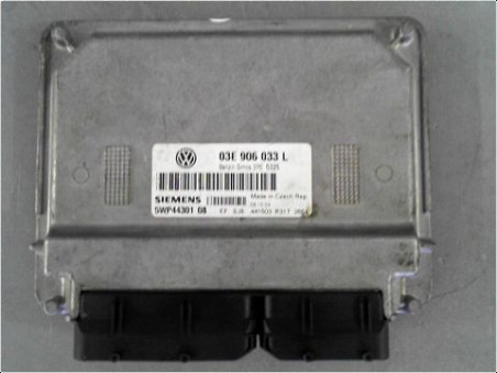CALCULATEUR MOTEUR VOLKSWAGEN POLO 2001