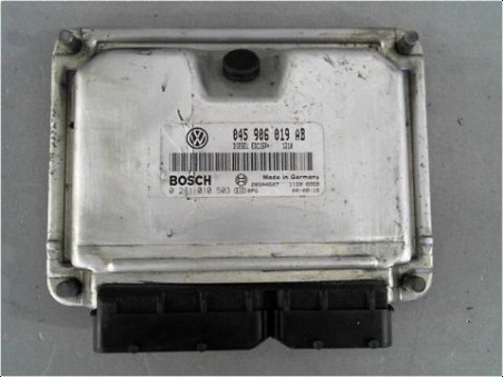CALCULATEUR MOTEUR VOLKSWAGEN POLO 2000